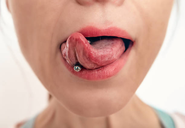 What are pros and cons of tongue piercings