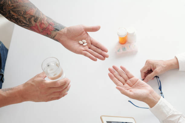 Painkillers and Tattoos: The Ultimate Guide to Pain-Free Ink
